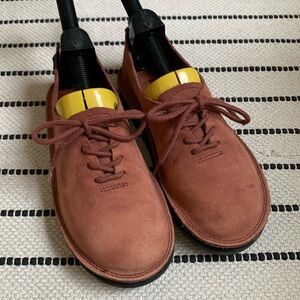 Rainbow SandalsSingle Layer Milled Leather Mocca Shoe Size 6